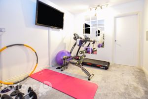 Photo 28- click for photo gallery